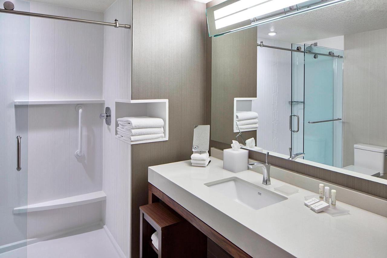 Courtyard By Marriott Minneapolis West St. Louis Park Zewnętrze zdjęcie
