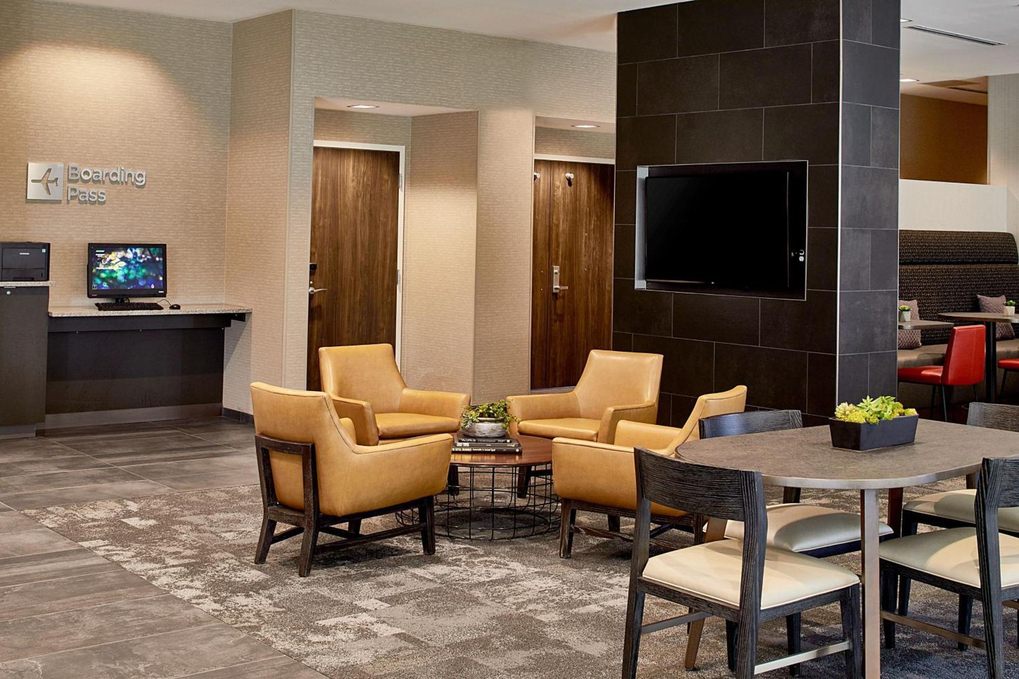 Courtyard By Marriott Minneapolis West St. Louis Park Zewnętrze zdjęcie