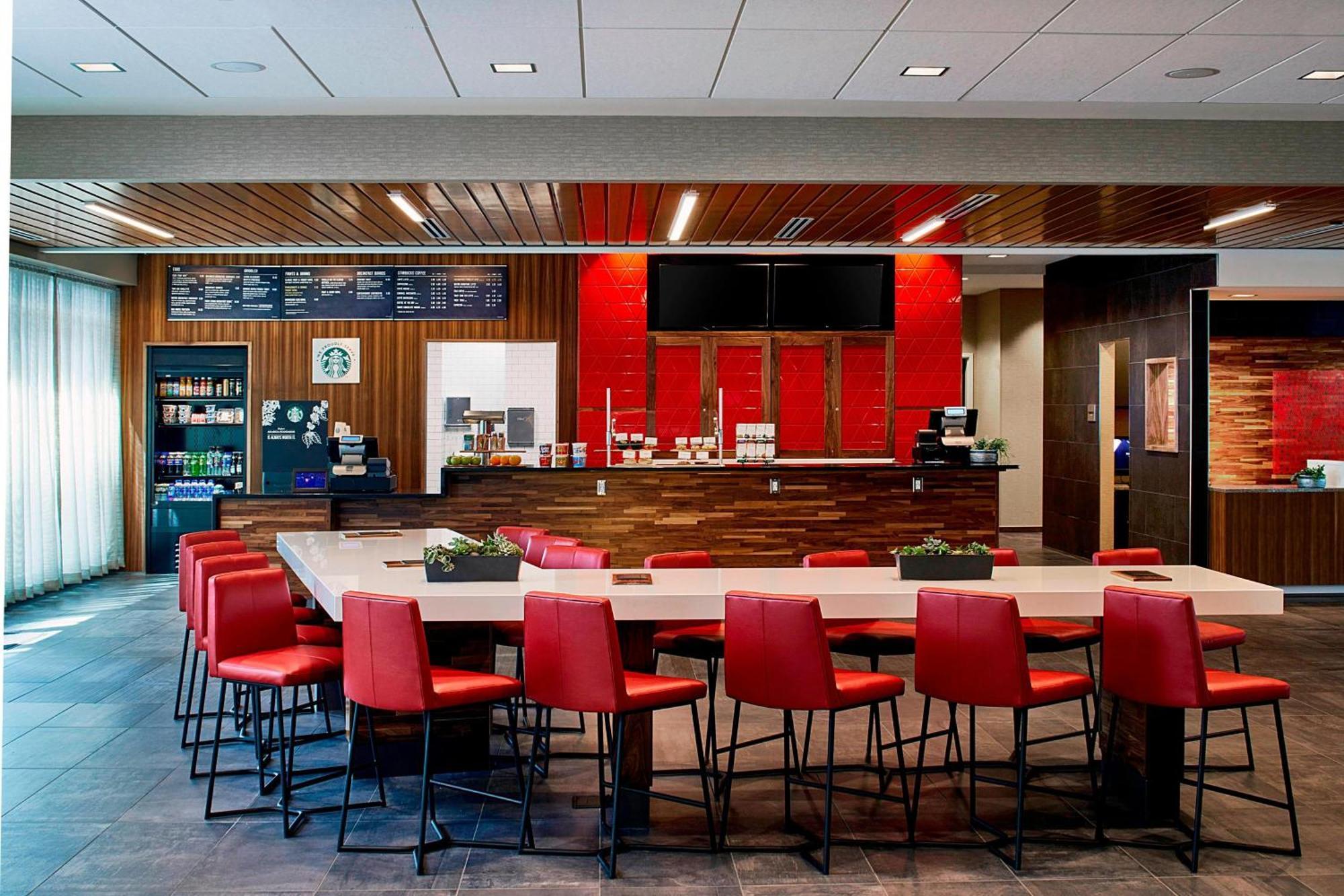 Courtyard By Marriott Minneapolis West St. Louis Park Zewnętrze zdjęcie